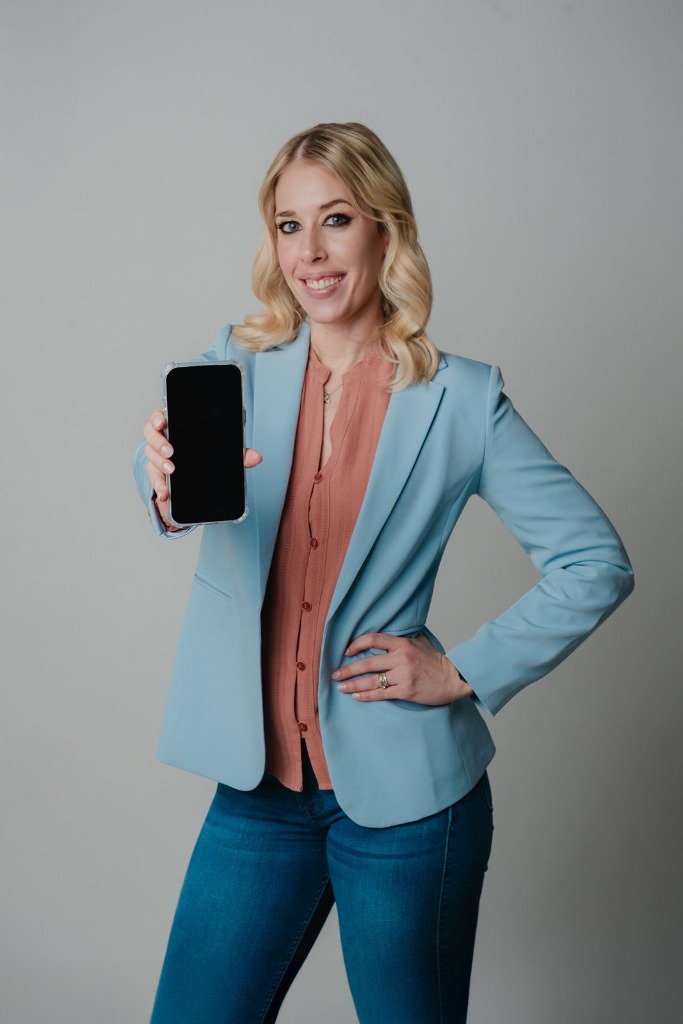 Eva — Host of American Baguette with French Mustard